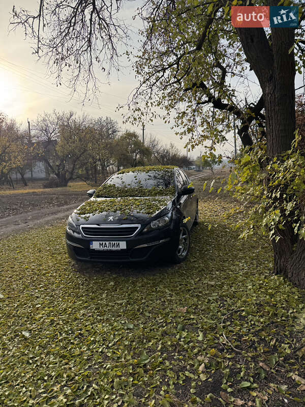 Універсал Peugeot 308 2015 в Старій Синяві