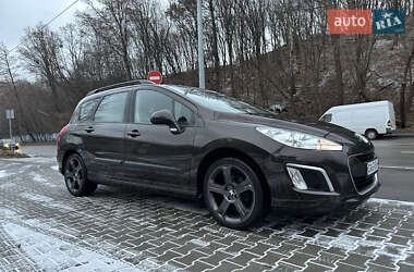 Универсал Peugeot 308 2012 в Киеве