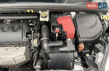 Универсал Peugeot 308 2009 в 