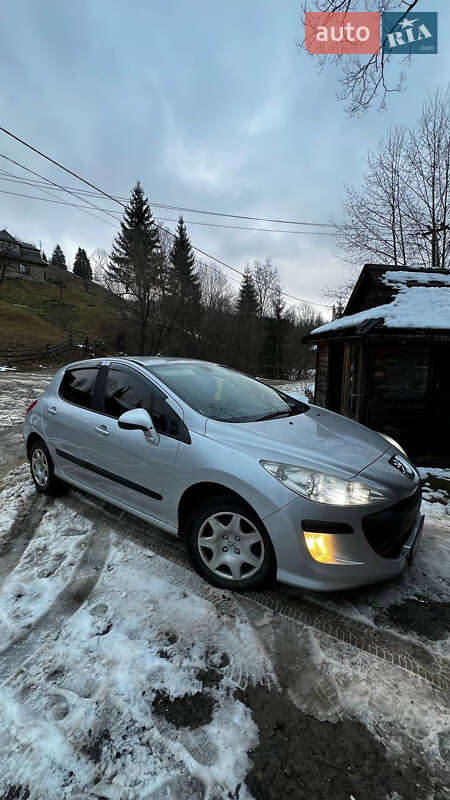 Хэтчбек Peugeot 308 2008 в Ворохте