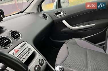 Хэтчбек Peugeot 308 2008 в 