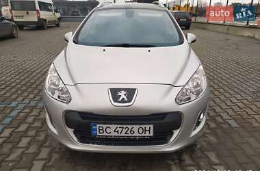 Універсал Peugeot 308 2011 в Чернівцях