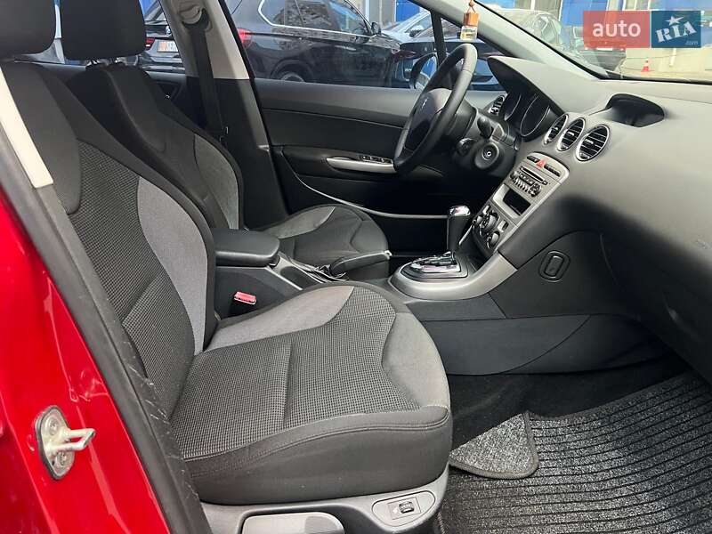 Хэтчбек Peugeot 308 2010 в Одессе