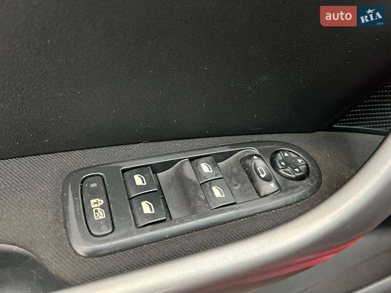 Хэтчбек Peugeot 308 2010 в Одессе