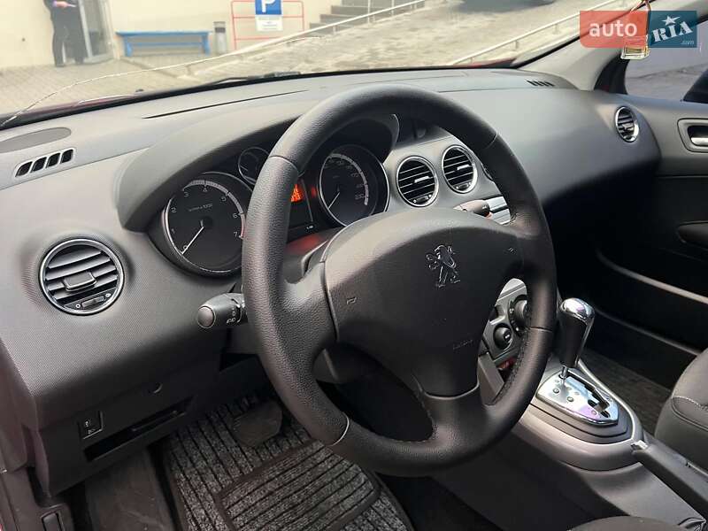 Хэтчбек Peugeot 308 2010 в Одессе