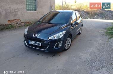 Хетчбек Peugeot 308 2011 в Тернополі