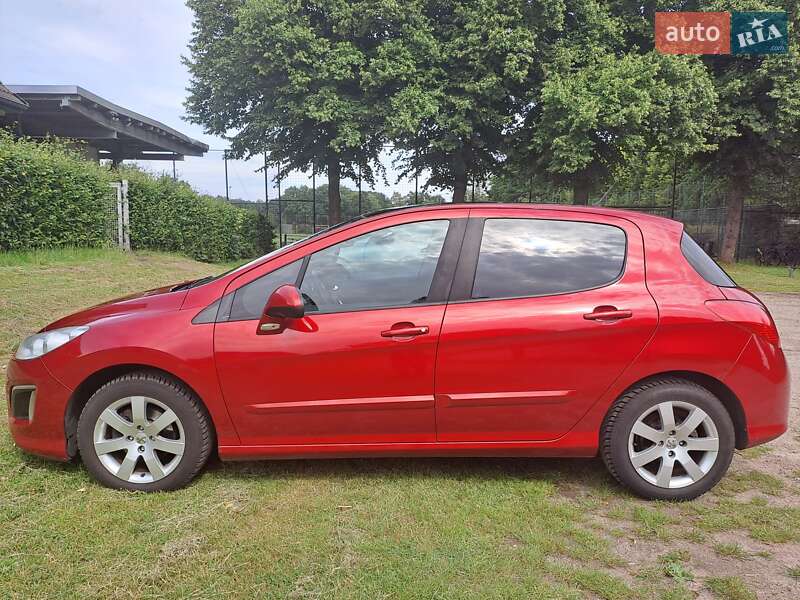 Хэтчбек Peugeot 308 2011 в Киеве фото 13 Хэтчбек Peugeot 308 2011 в Киеве