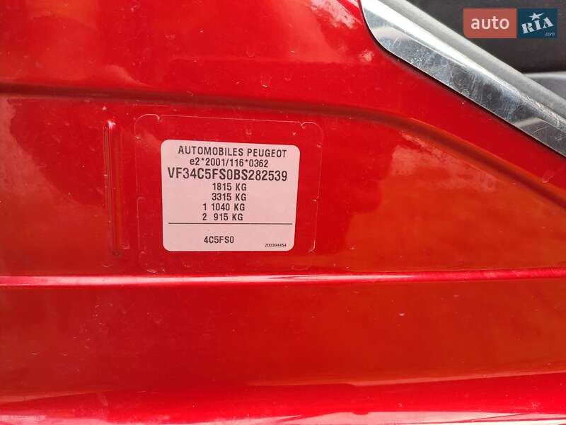 Хэтчбек Peugeot 308 2011 в Киеве фото 30 Хэтчбек Peugeot 308 2011 в Киеве