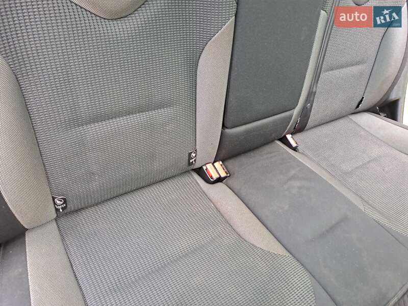 Хэтчбек Peugeot 308 2011 в Киеве фото 39 Хэтчбек Peugeot 308 2011 в Киеве