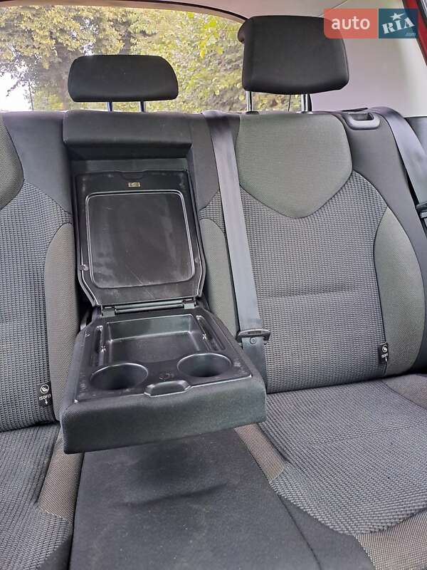 Хэтчбек Peugeot 308 2011 в Киеве фото 45 Хэтчбек Peugeot 308 2011 в Киеве