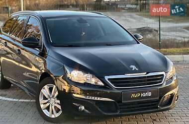 Універсал Peugeot 308 2015 в Києві