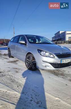 Peugeot 308 2015