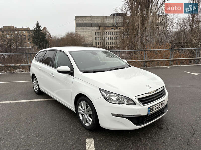 Peugeot 308 2016