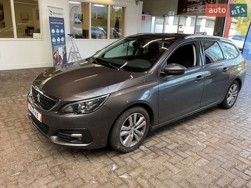 Універсал Peugeot 308 2017 в Шептицькому