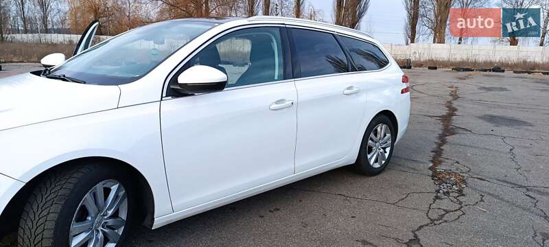 Універсал Peugeot 308 2014 в Києві