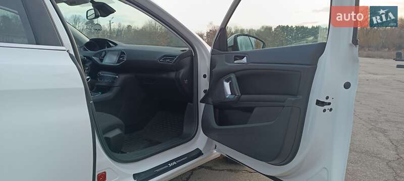 Універсал Peugeot 308 2014 в Києві