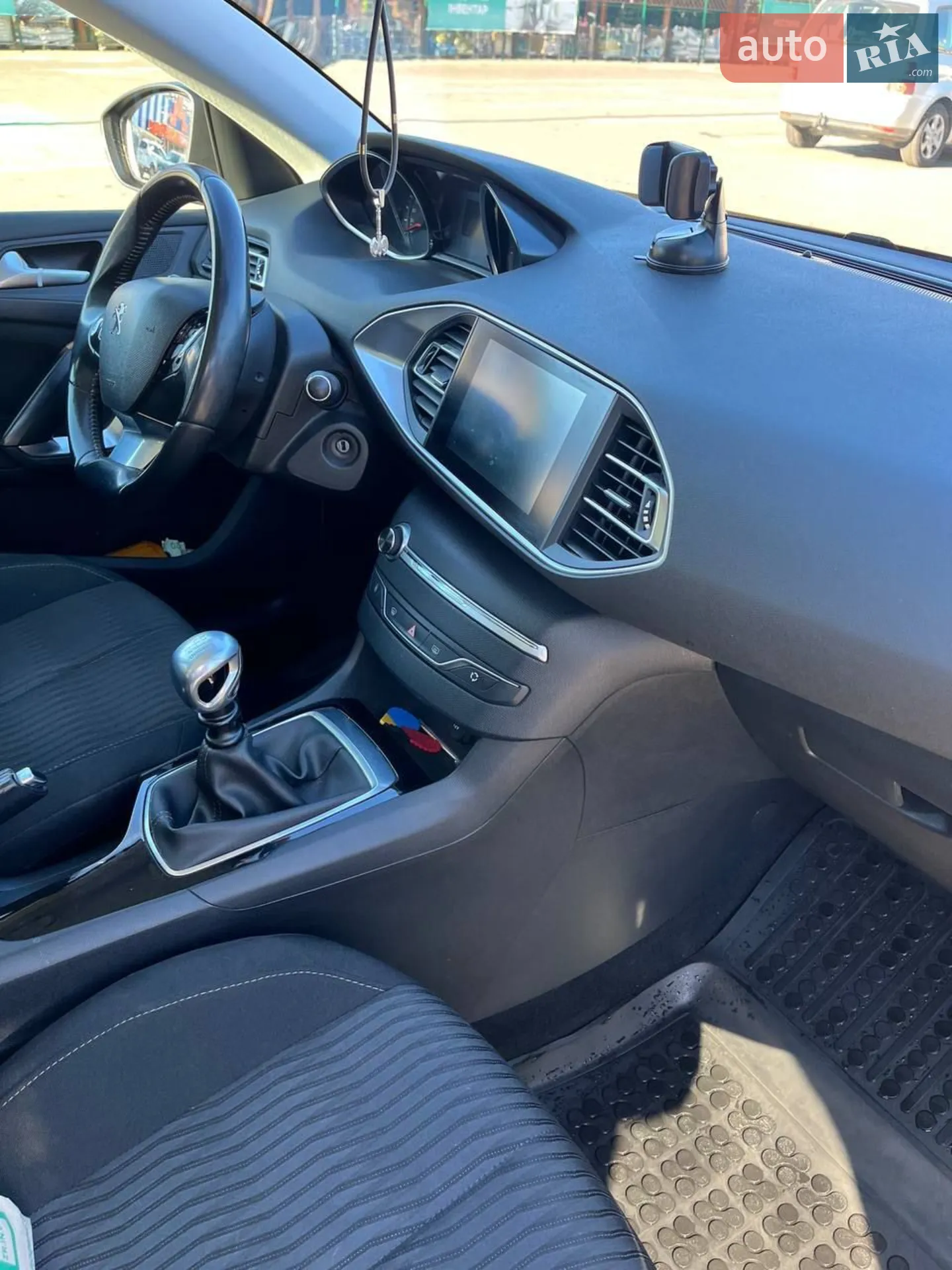 2014 Peugeot 308 - мініатюра 12