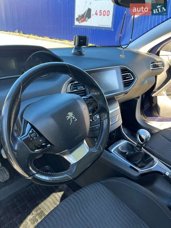 Універсал Peugeot 308 2014 в Калуші