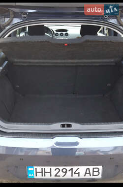 Хэтчбек Peugeot 308 2008 в 