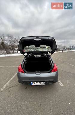 Хетчбек Peugeot 308 2011 в Києві