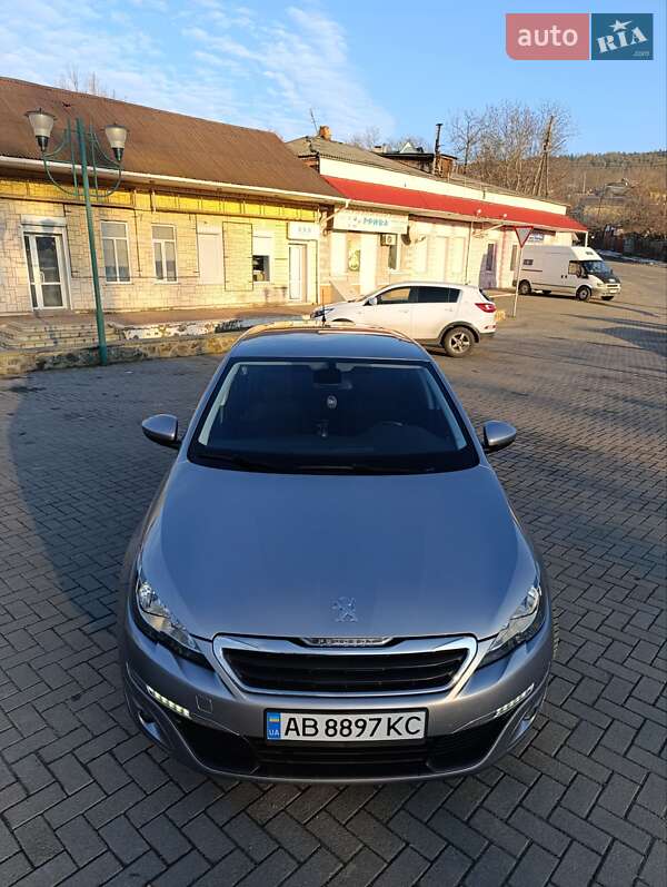 Универсал Peugeot 308 2015 в Могилев-Подольске