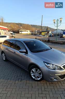 Peugeot 308 2015