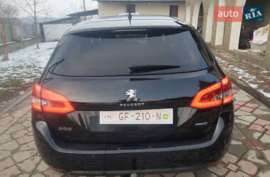 Универсал Peugeot 308 2015 в Волочиске