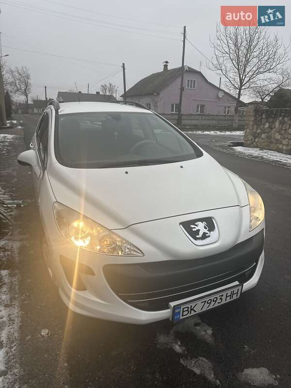 Peugeot 308 2010