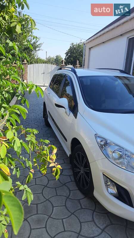 Універсал Peugeot 308 2012 в Охтирці