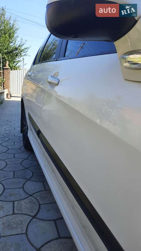 Універсал Peugeot 308 2012 в Охтирці