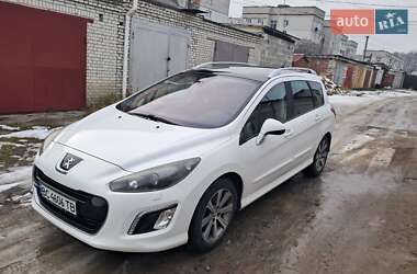 Универсал Peugeot 308 2011 в Львове