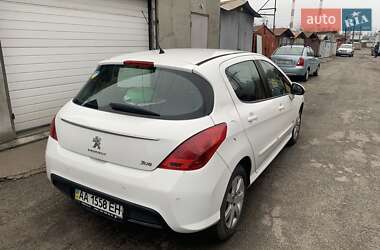 Хэтчбек Peugeot 308 2013 в 