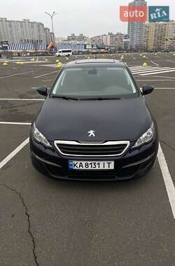 Универсал Peugeot 308 2015 в Киеве