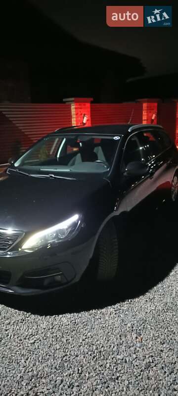 Универсал Peugeot 308 2019 в Киеве