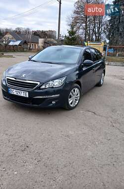 Універсал Peugeot 308 2015 в Львові