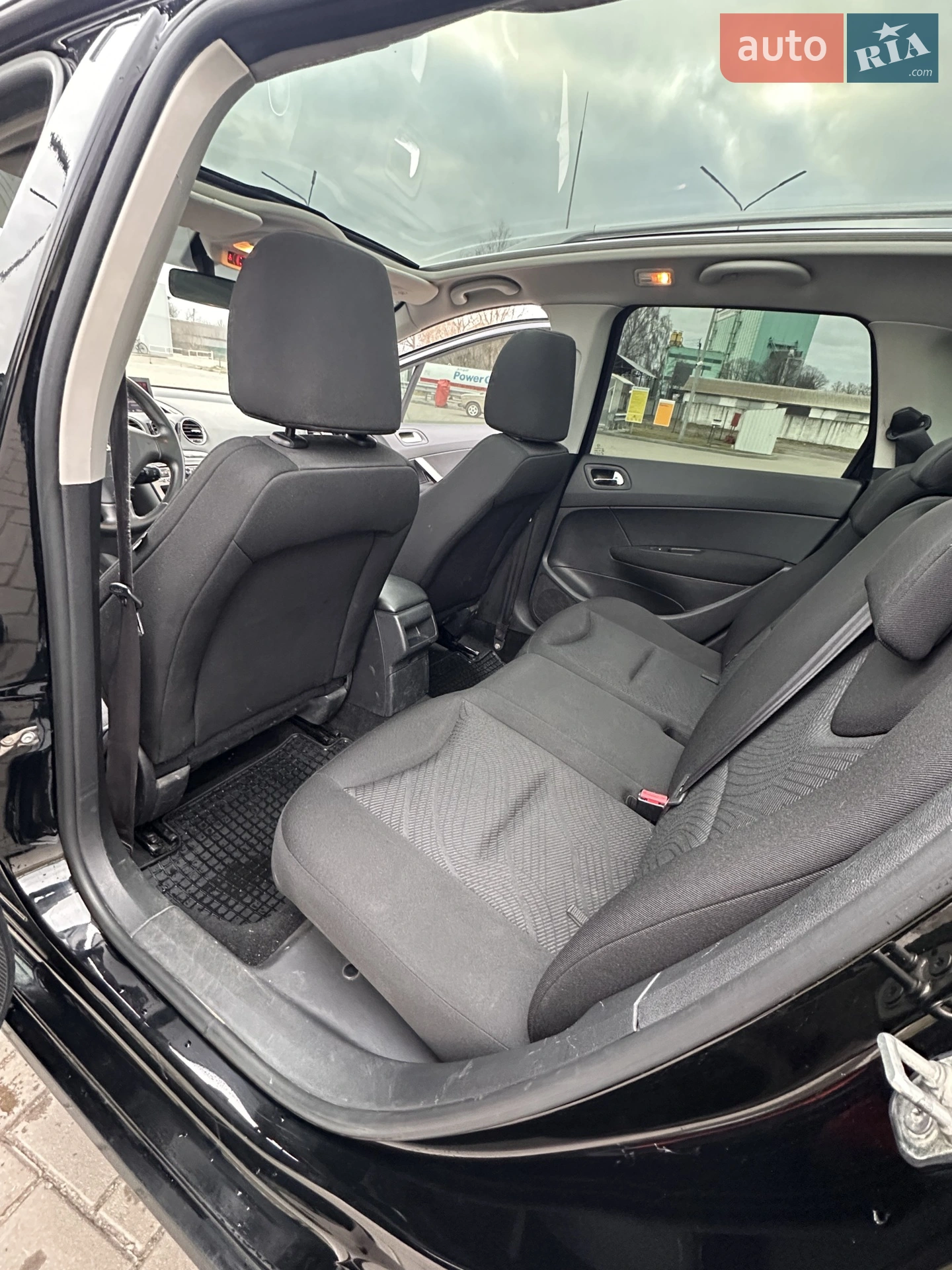 2011 Peugeot 308 - мініатюра 7