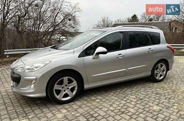 Универсал Peugeot 308 2010 в Львове