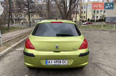 Хэтчбек Peugeot 308 2008 в Киеве