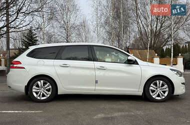 Универсал Peugeot 308 2015 в 