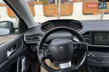 Универсал Peugeot 308 2015 в 