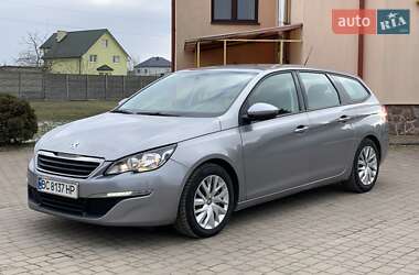 Универсал Peugeot 308 2014 в Буске