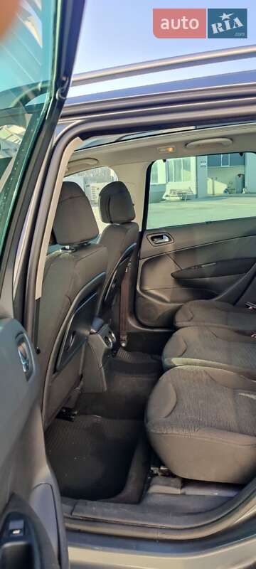 Універсал Peugeot 308 2008 в Чернівцях