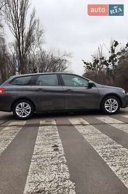 Универсал Peugeot 308 2017 в Полтаве