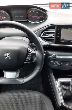 Универсал Peugeot 308 2017 в Полтаве