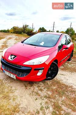 Хетчбек Peugeot 308 2008 в Києві