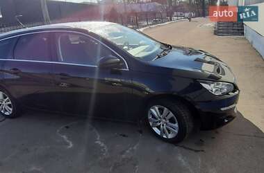 Универсал Peugeot 308 2015 в 
