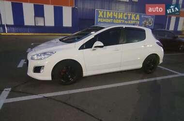 Peugeot 308 2013 Peugeot 308 2013
