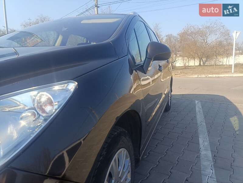 Універсал Peugeot 308 2012 в Ізмаїлі