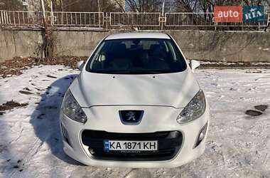 Хетчбек Peugeot 308 2011 в Києві