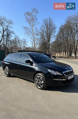 Универсал Peugeot 308 2014 в Черкассах